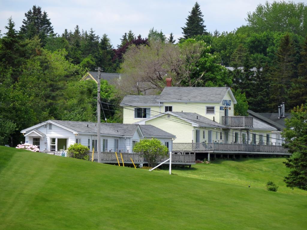 Topmast Motel Lunenburg Exterior photo
